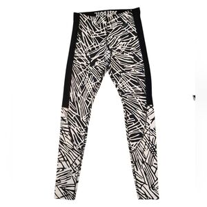 Nike Patterned Leggings